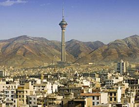 تهران پایتخت سیاسی بماند و شهرستان ها تبدیل به پایتخت اقتصادی شود