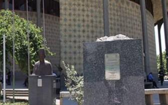 معلوم نيست بر سر مجسمه‌هاي برنزي تهران چه آمده است؟