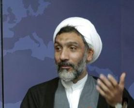 پور محمدي:درالکترونیکی شدن فعالیتها در دستگاههای دولتی خیلی عقب هستیم