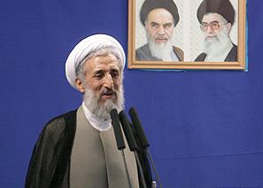 امام جمعه تهران:افرادی که چنین جنایاتی را مرتکب می شوند از پست ترین موجودات عالمند